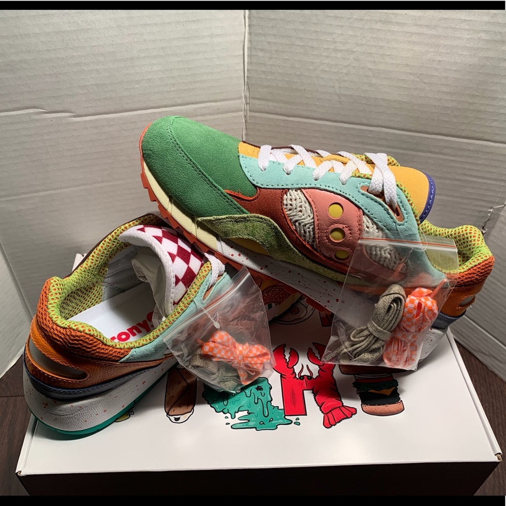 Saucony Shadow 6000 FOOD FIGHT SZE11 brand new with box
